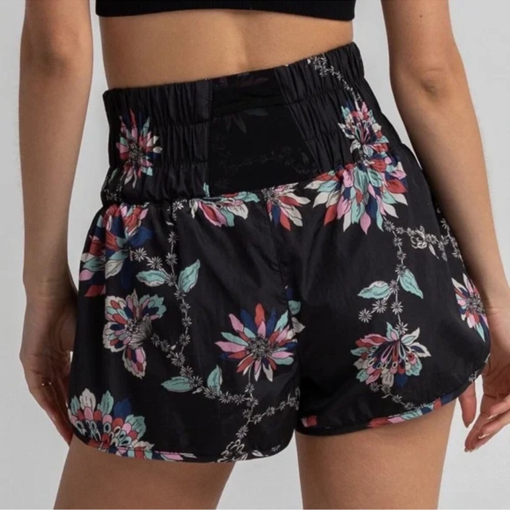 Free People The Way Home Shorts - Picture 3 of 9